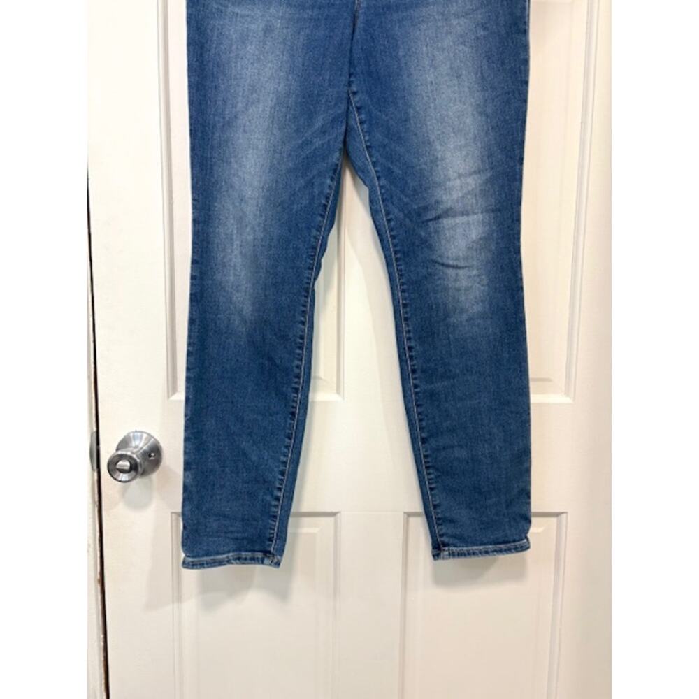 Athleta Sculptek Skinny Jeans 12 Medium Wash Sculpting Denim Performance Stretch - Picture 3 of 14
